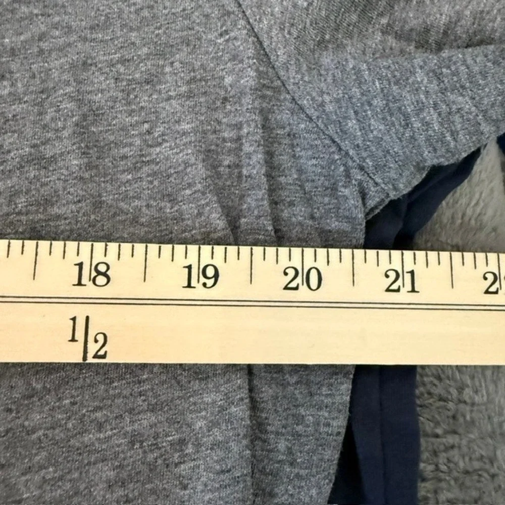 Bundle 2 T-Shirts Banana Republic Airism Tech Cotton Airism Navy Gray Large